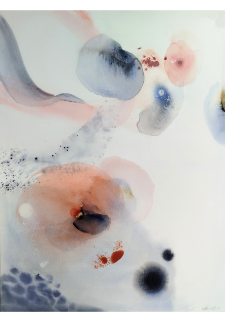 In Orbita Astral abstract composition with soft pastel colors and fluid shapes.