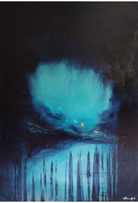 Ancora Qui Astratto blu con sfumature scure e linee verticali, evocando un'atmosfera profonda.