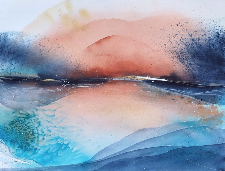 BREZZA D'AUTUNNO - 2022 A serene watercolor landscape of soft hues depicting ocean waves and a sunset.